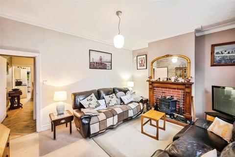 2 bedroom end of terrace house for sale, Station Road, Doncaster DN6