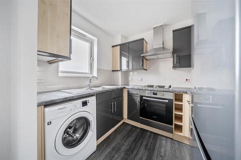 2 bedroom apartment to rent, William Street, Bristol BS3