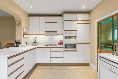 undefined, Richmond Park Road, Kingston Upon Thames KT2