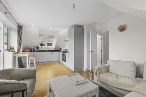 2 bedroom apartment for sale, Priory Road, High Wycombe HP13
