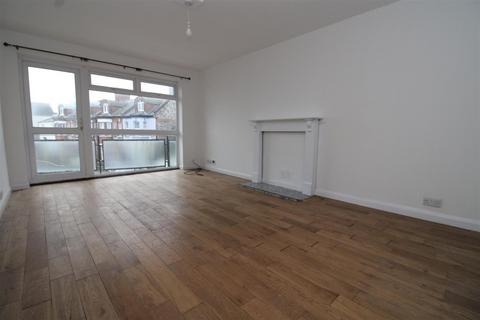 undefined, Pier Road, Littlehampton