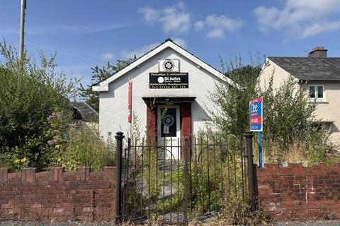 Detached house for sale, Dynevor Avenue, Llandeilo, Carmarthenshire.