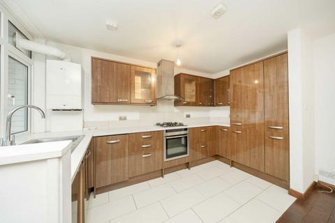 1 bedroom flat to rent, Broxwood Way, London NW8