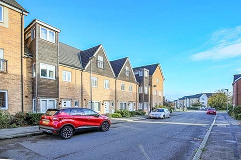 4 bedroom house for sale, Fonda Meadows, Milton Keynes MK4