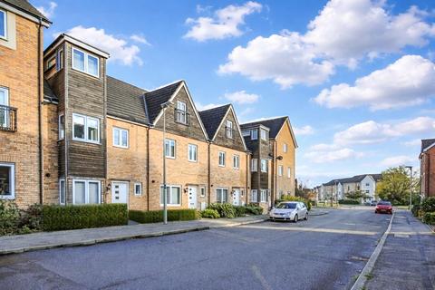 Fonda Meadows, Milton Keynes MK4