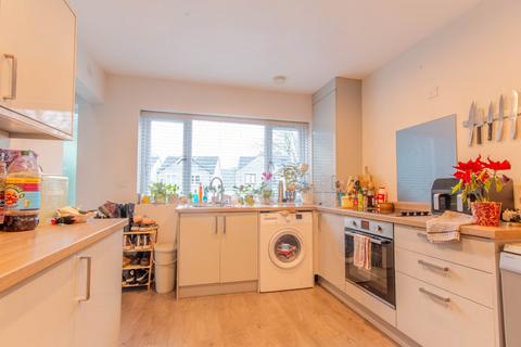 4 bedroom semi-detached house for sale, Cliffe Lane South, Baildon, Shipley, West Yorkshire, BD17