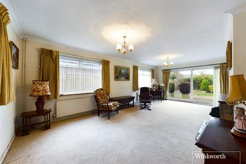 4 bedroom bungalow for sale, Barrett Crescent, Wokingham RG40