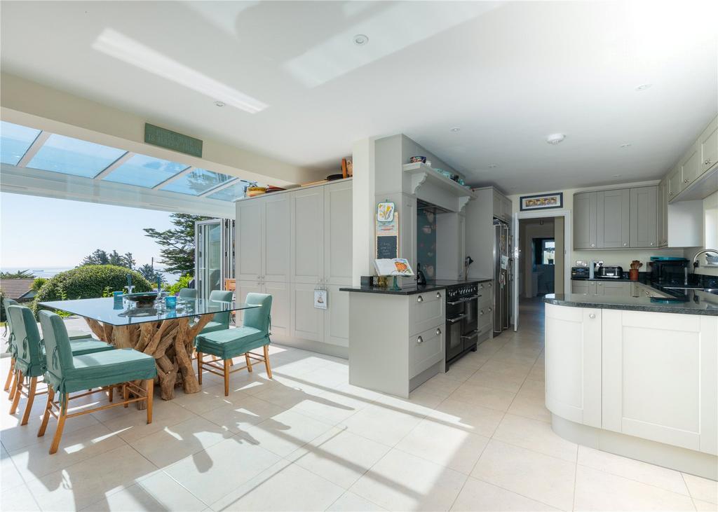 Kitchen and Diner