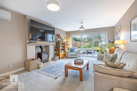 undefined, Headswell Crescent, Bournemouth, BH10 6LF