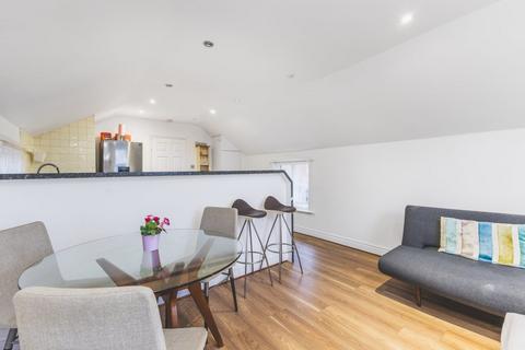 2 bedroom flat for sale, Connaught Road, Harlesden, NW10