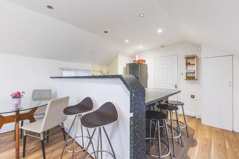 2 bedroom flat for sale, Connaught Road, Harlesden, NW10