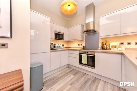 3 bedroom apartment for sale, Priestley Manor, Peel Street, Morley