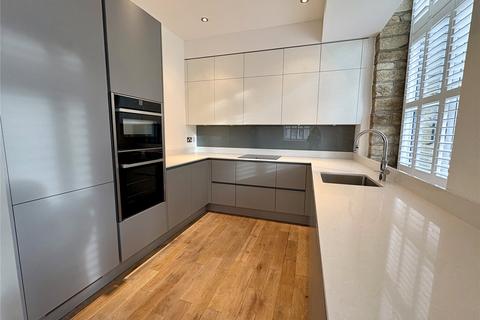 2 bedroom apartment to rent, Tamewater Court, Dobcross, Oldham, Greater Manchester, OL3
