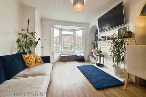 2 bedroom terraced house for sale, Glebe Road, Hull HU7
