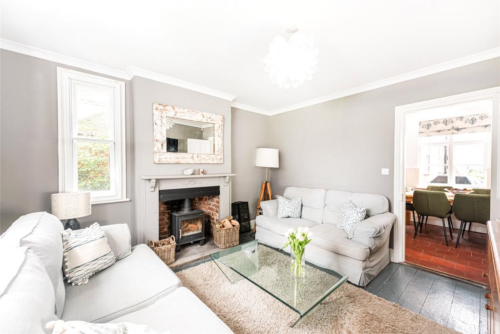 Tv/Family Room