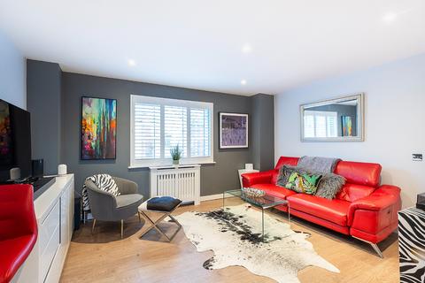 1 bedroom flat for sale, Scarlett Avenue, Aylesbury HP22