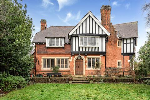 6 bedroom detached house for sale - Blakesley Avenue, London, W5