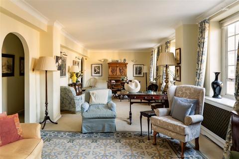 2 bedroom apartment for sale, Swan Court, Chelsea Manor Street, Chelsea, SW3