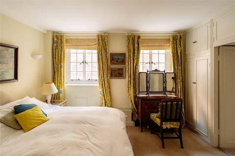 2 bedroom apartment for sale, Swan Court, Chelsea Manor Street, Chelsea, SW3