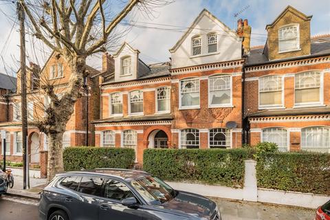 2 bedroom flat for sale, Crockerton Road, London SW17