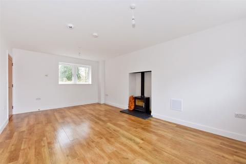 4 bedroom detached house to rent, Violet Lane, Winchcombe, Cheltenham, Gloucestershire, GL54