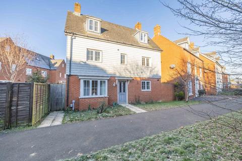 5 bedroom detached house for sale, Bluebell Road, Kingsnorth, Ashford, Kent, TN23