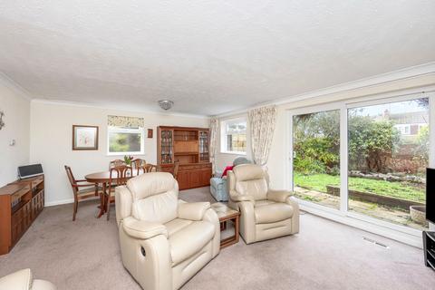 4 bedroom detached house for sale, Reapers Close, Horsham, RH12