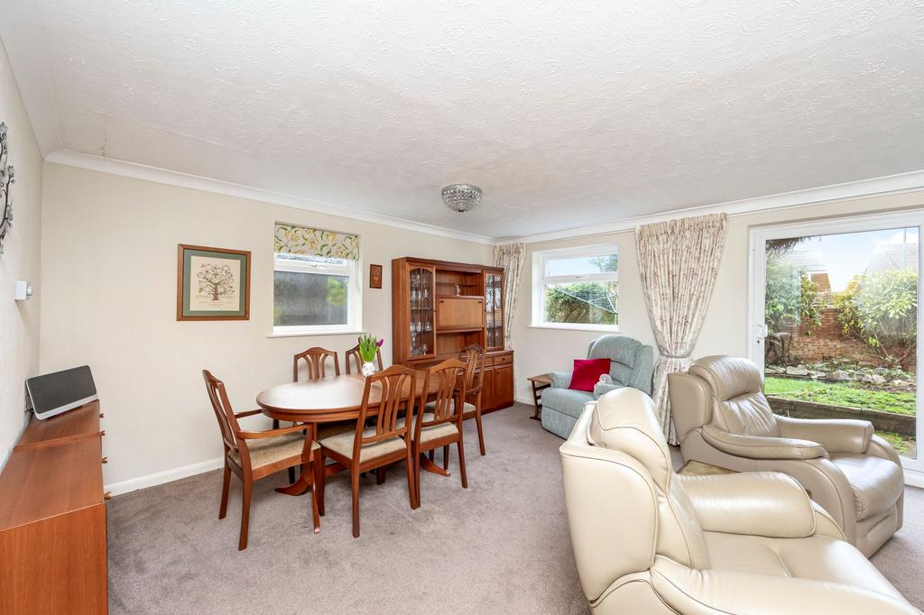 Living/ dining room