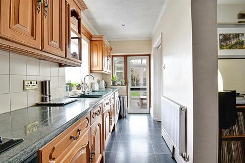 2 bedroom end of terrace house for sale, Raynham Street, Hertford SG13