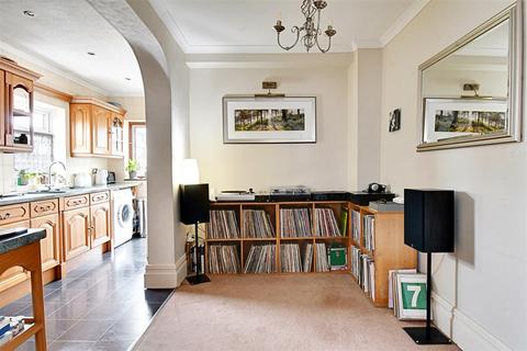2 bedroom end of terrace house for sale, Raynham Street, Hertford SG13