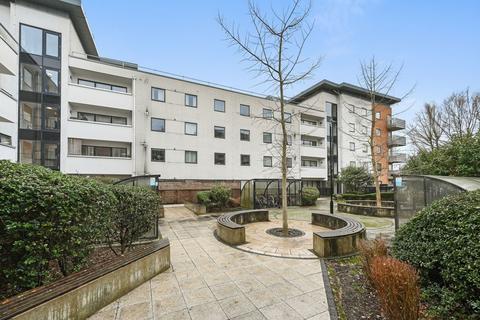 2 bedroom flat for sale, Apple Grove, Harrow, HA2