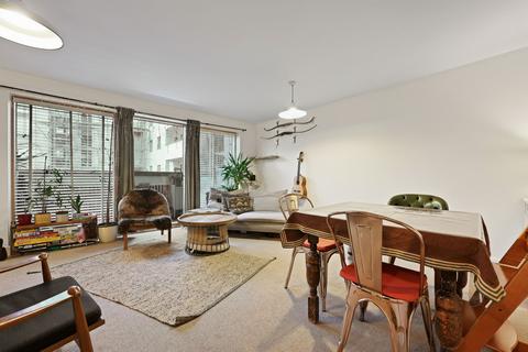 2 bedroom flat for sale, Apple Grove, Harrow, HA2