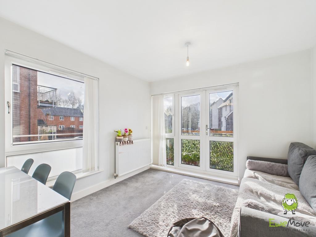 Ewe Move Estate Agents Basingstoke - Bourdillion Ga