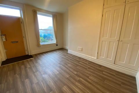 1 bedroom terraced house to rent, Corby Street, Birkby, Huddersfield