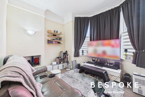 4 bedroom semi-detached house for sale, West Street, Crewe CW1