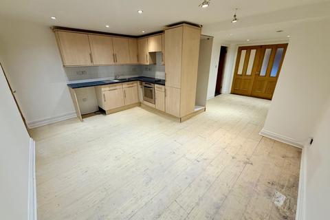 2 bedroom flat to rent, Northam Road, Southampton SO14