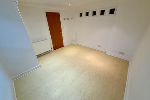 2 bedroom flat to rent, Northam Road, Southampton SO14