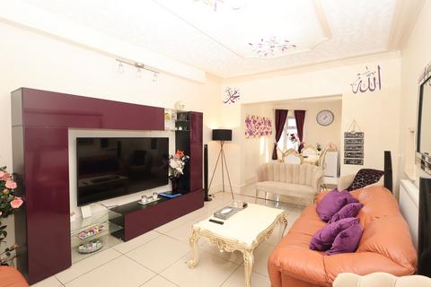 4 bedroom semi-detached house for sale, Barlow Road, Stretford, M32