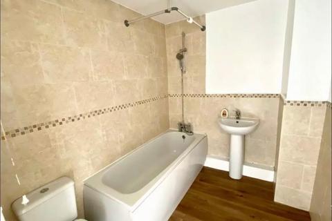 1 bedroom terraced house to rent, Netherfield Place, Cleckheaton BD19