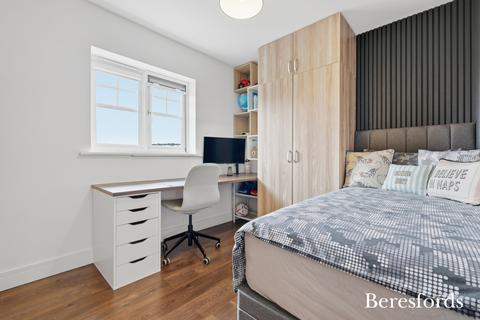 2 bedroom apartment for sale, Caspian Way, Purfleet-on-Thames, RM19