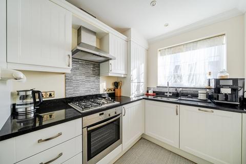 2 bedroom flat for sale, Princess Avenue, Bognor Regis, PO21