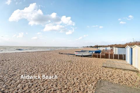 2 bedroom flat for sale, Princess Avenue, Bognor Regis, PO21