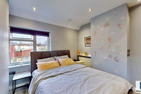 1 bedroom maisonette for sale, Marlborough Road, Dagenham, RM8