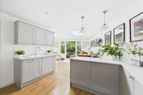 3 bedroom terraced house for sale, Westleigh Avenue, Coulsdon CR5