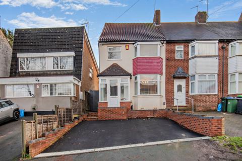3 bedroom end of terrace house for sale, 352 Moat Road, Oldbury B68