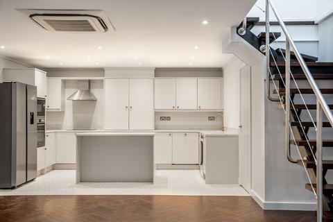 2 bedroom detached house to rent, Hookstone Drive, Harrogate, HG2