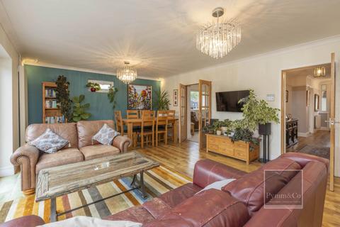 5 bedroom detached house for sale, Brabazon Road, Norwich NR6