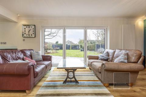5 bedroom detached house for sale, Brabazon Road, Norwich NR6