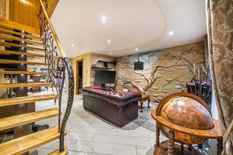 4 bedroom semi-detached house for sale, High Wycombe,  Buckinghamshire,  HP13