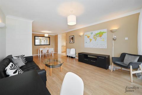 2 bedroom flat to rent, Arnhem Place, Canary Wharf, E14